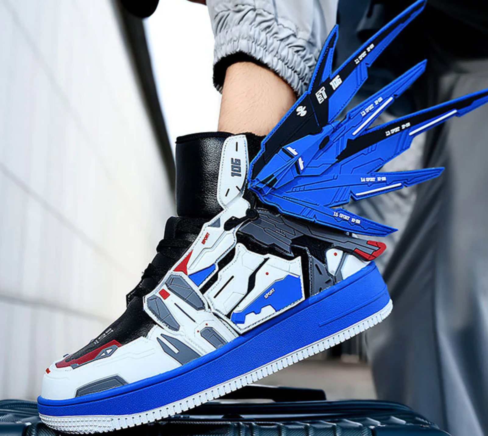 Aule Freedom Wings Sneakers product image