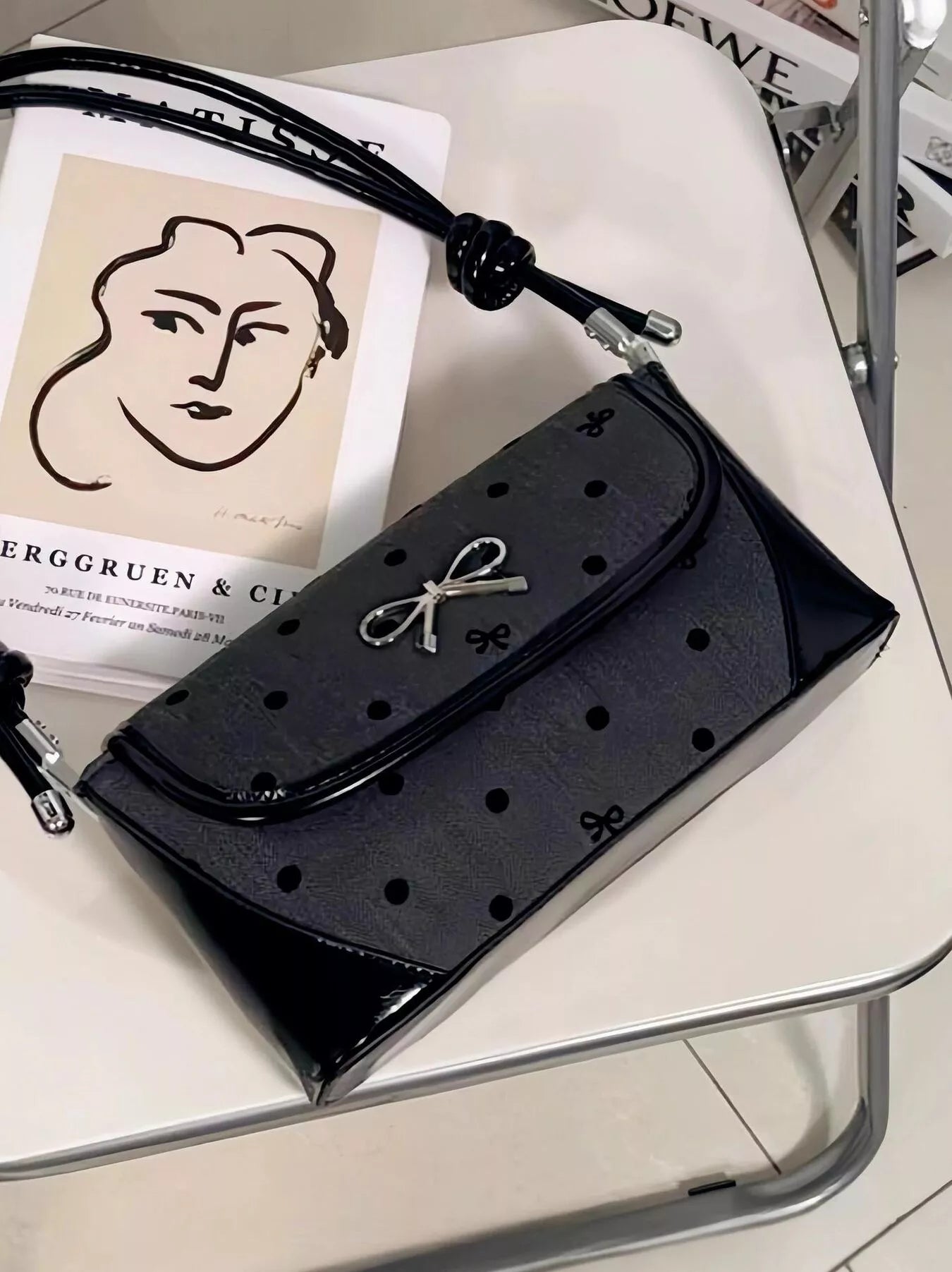 Bow Decor Flap Shoulder Bag product image